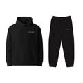 Essential Set in Black: hoodie en joggers